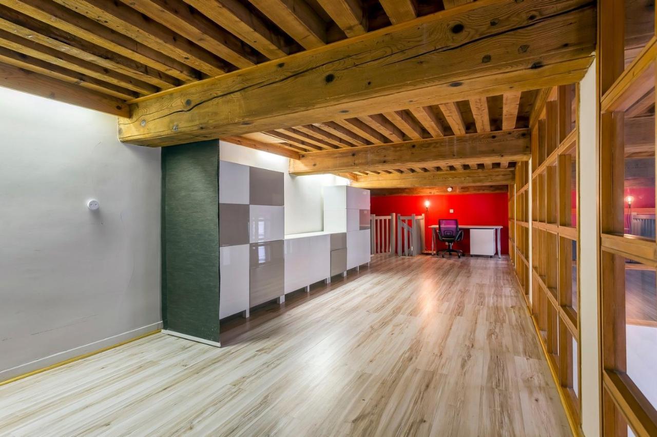 The Old Lyon Sauna 6 People Экстерьер фото